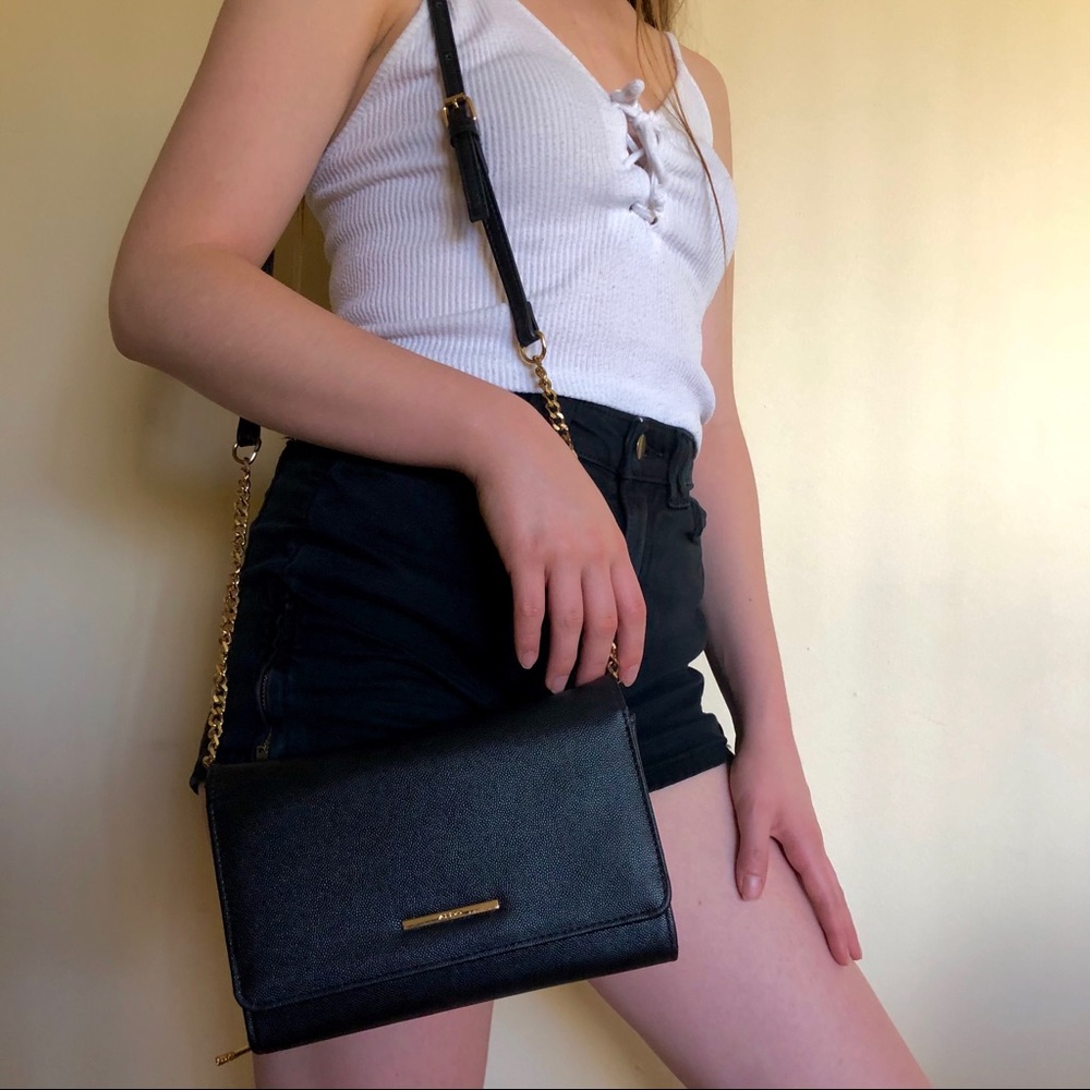 Aldo Black & Gold Handbag - Picture 1 of 8